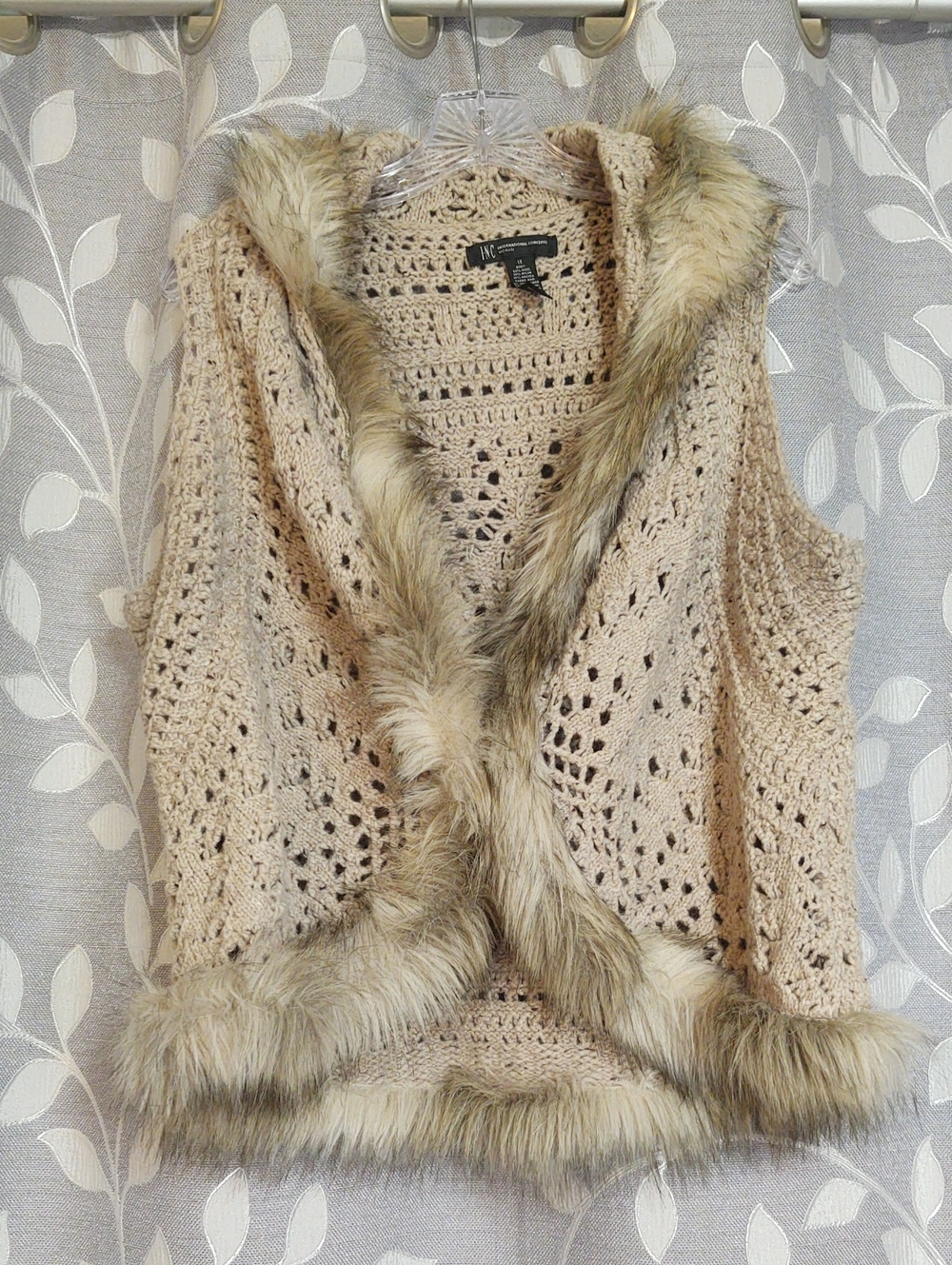 INC International Concepts Beige Crochet Vest with Faux Fur Trim size 1X